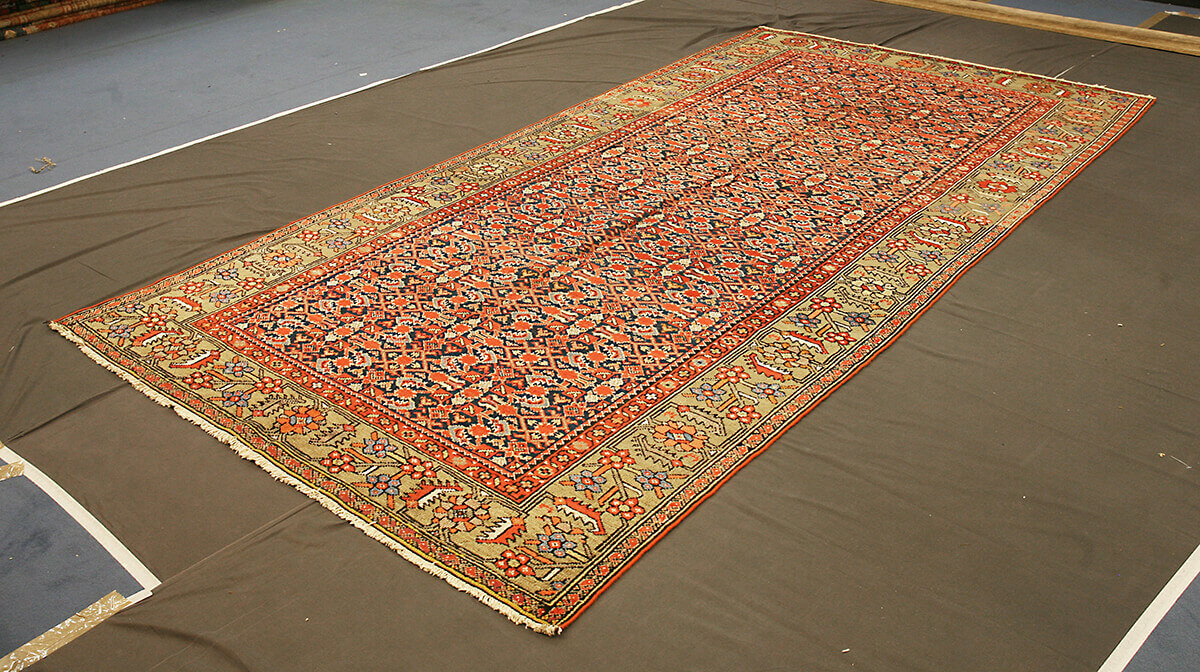 Antique Persian Malayer Carpet n°:82383487